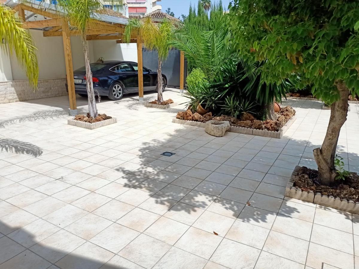 Villa De Lujo En Τορρεμολίνος Εξωτερικό φωτογραφία