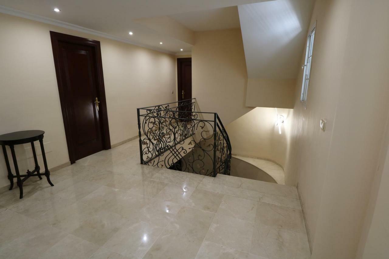 Villa De Lujo En Τορρεμολίνος Εξωτερικό φωτογραφία