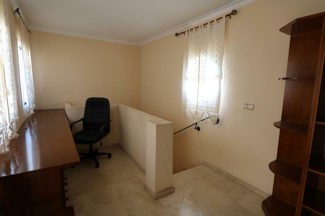 Villa De Lujo En Τορρεμολίνος Εξωτερικό φωτογραφία