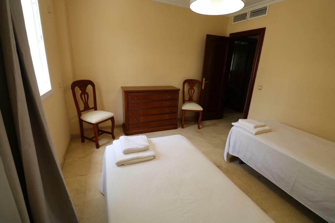 Villa De Lujo En Τορρεμολίνος Εξωτερικό φωτογραφία